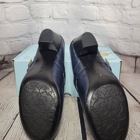 LifeStride Women's Rozz Mary Jane Pumps - Picture 8 of 10